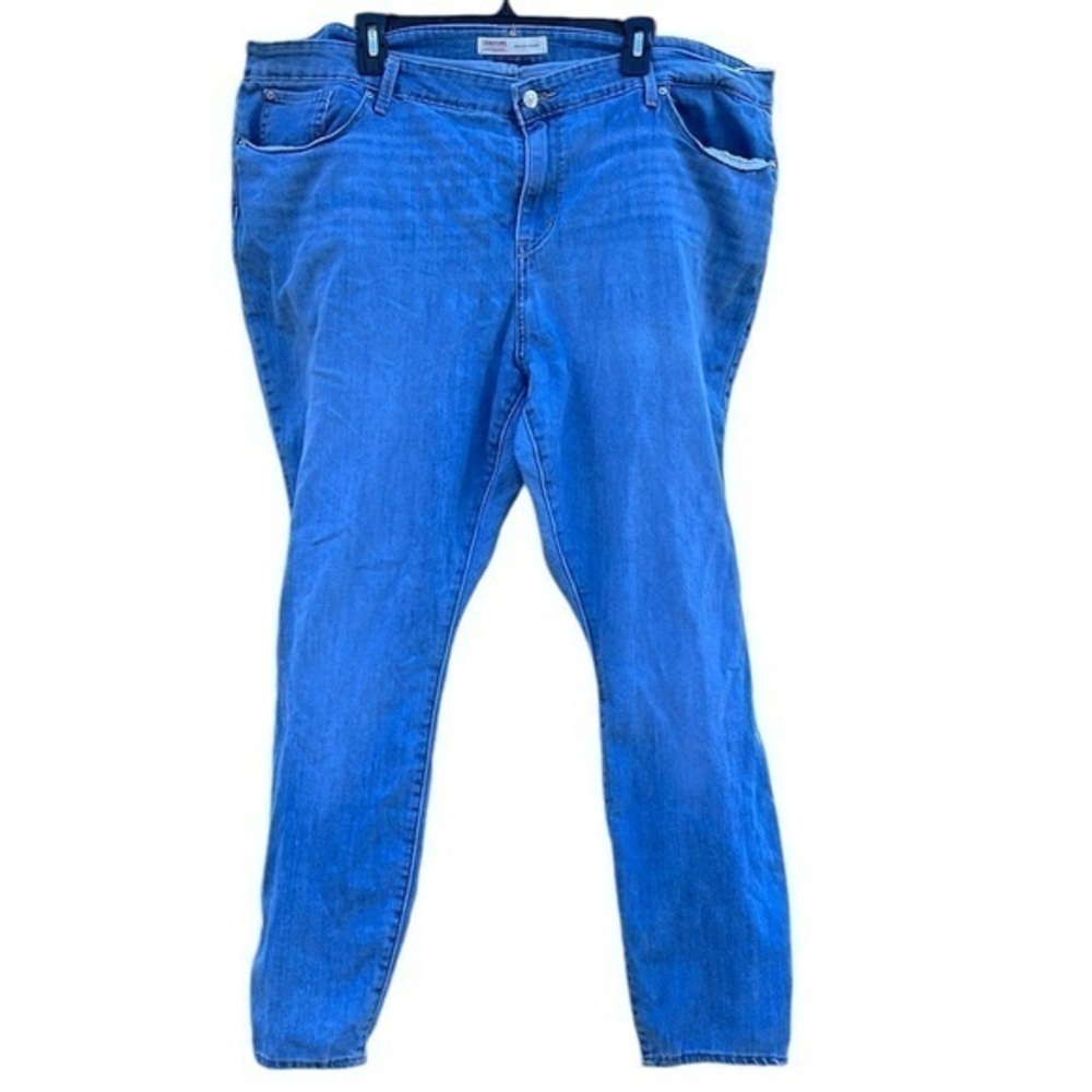 Levis Mid Rise Skinny Jeans light blue wash, women’s size 24